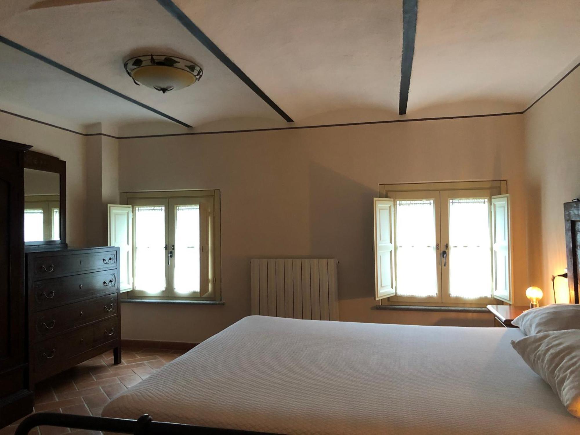 Agriturismo La Valle Della Lavanda - Podere Mezzastrada Fauglia Room photo